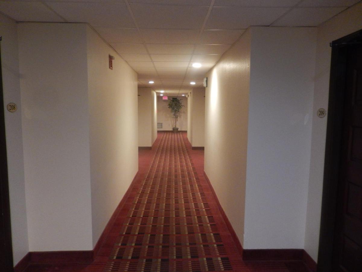 Red Roof Inn Harrisonburg - University Area Eksteriør bilde